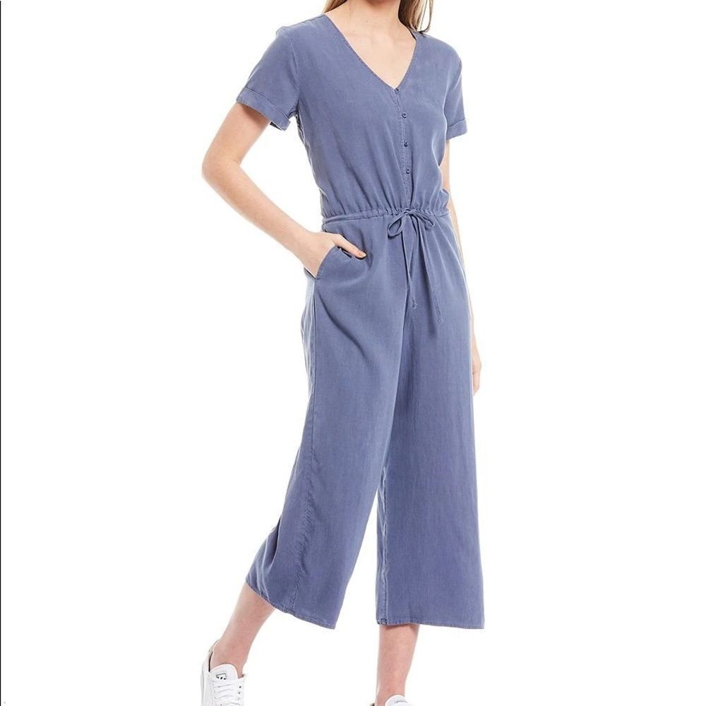Cloth & Stone Short Sleeve V-Neck Drawstring Waist Wide Leg Cropped Jumpsuit